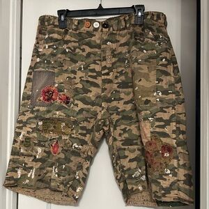 Magnolia Pearl Camouflage Cargo Shorts with Floral Details